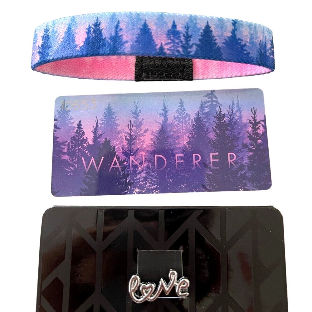 Zox Wanderer Reversible Single Stretch Bracelet & LOVE Charm - #10653 Medium